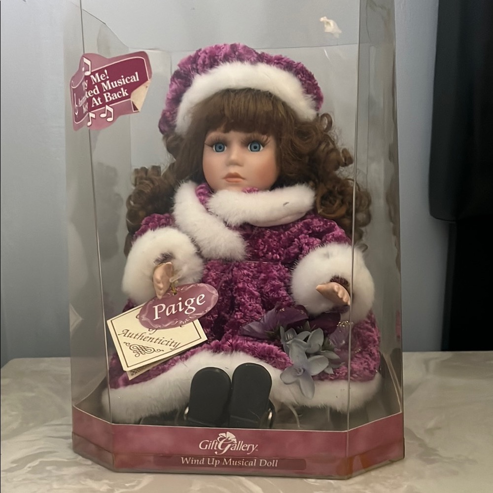 Gift Gallery Wind Up Musical Doll in Purple and White